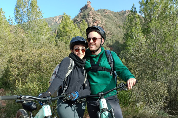 Intimate and expertly guided—our Valencia mountain bike tour is limited to just 2 riders per group
