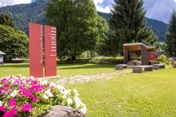 Archivio ApT Val di Fassa