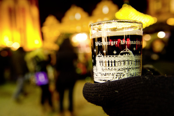 © Congress Tourismus Würzburg, Hub
Enjoy a glass of mulled wine after the tour