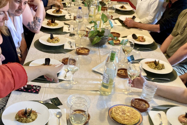 #barcelona food experience #barcelonacookingclass @justroyalbcn 