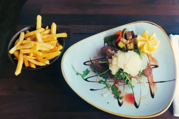Tagliata with French Fries