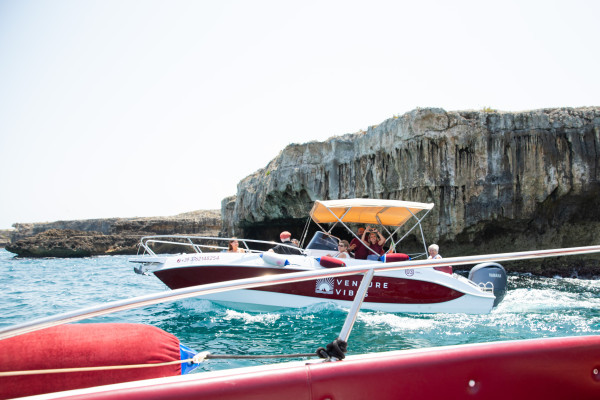 Monopoli: Exclusive Boat Party Experience