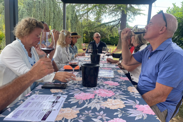 Wine tour Saint-Emilion Vert Bordeaux wine tasting