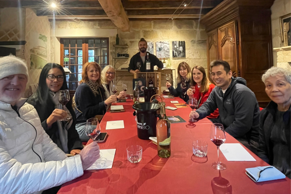 Wine tour Saint-Emilion Vert Bordeaux wine tasting