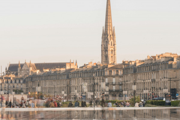 Bordeaux by Gravel Bike - historic center & contemporary districts - Gravel Explore