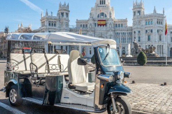 Standard Tuk Tuk