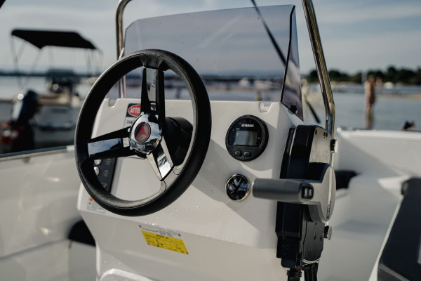 Navigator boat rental - Ionian Sea