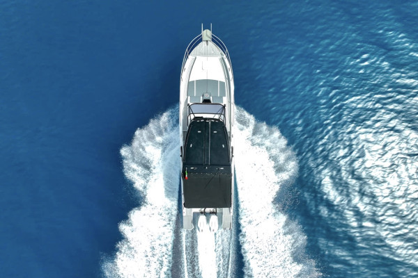 CIRCE NEW CONFORT BOAT 2026 - 11 METRI E 2 MOTORI DA 350 CV