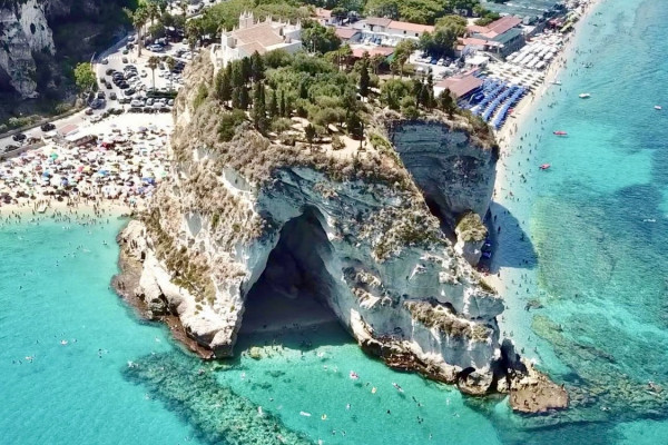 Tropea Island