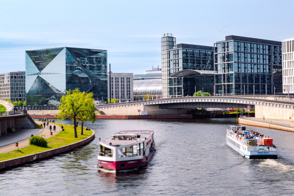A beautiful cruise between old and modern Berlin, showcasing the city’s unique architecture