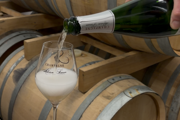 Oak barrel-aged Champagnes