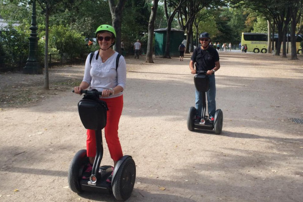 Segway in Eiffel Tower garden