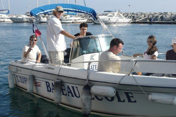 Lacourtablaise Boat School - Boat License