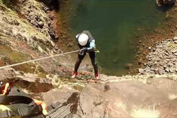 Der faszinierende Risco Wasserfall, Canyoning Pro