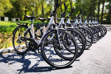Fahrradverleih - Tourenrad am Hotel Schlangenkönig