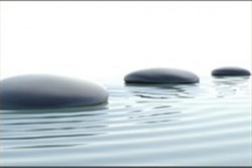 Hot Stone Massage mit Intuition 