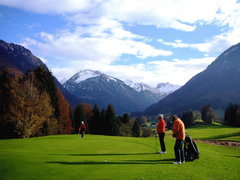 Golf lernen in Oberstdorf - Platzreifekurs Golf lernen in Oberstdorf - Platzreifekurs