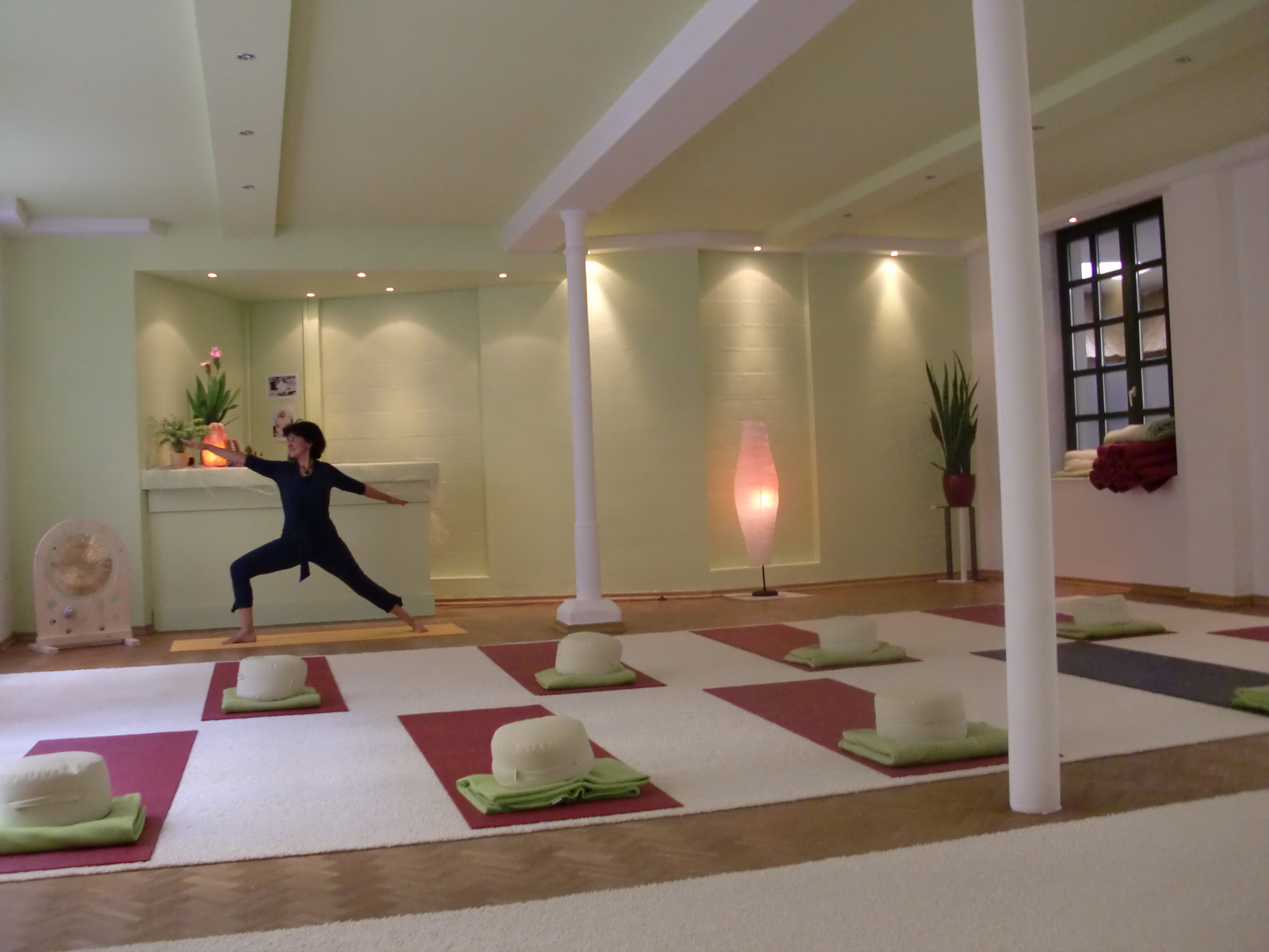 Yoga Yoga