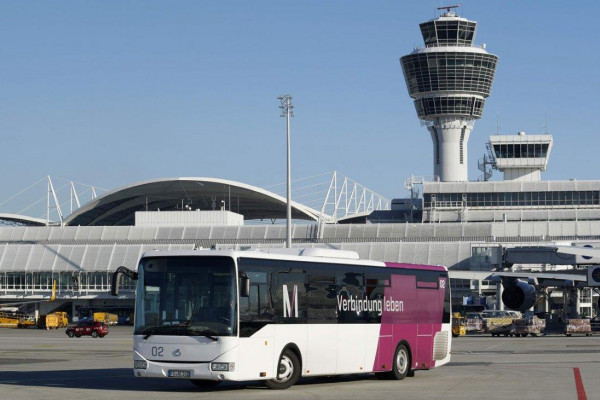 Eindrucksvolle Bus-Rundfahrt.
