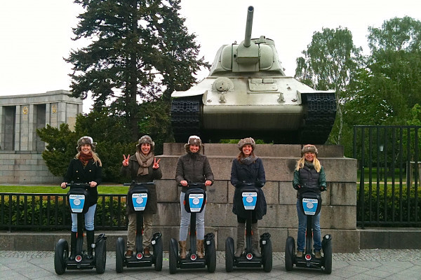 am Russischen Ehrenmal