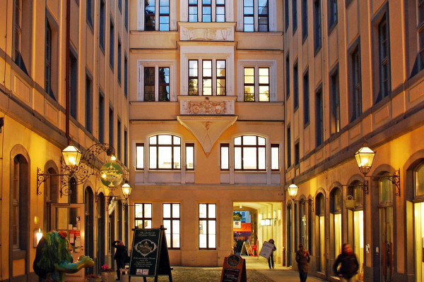 Der erhaltene und restaurierte Barthels Hof.