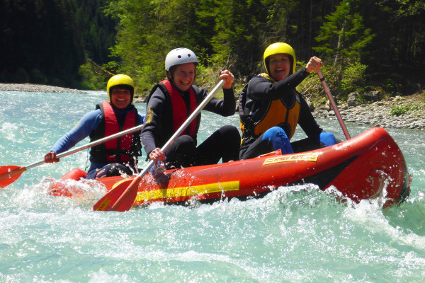 Gutschein zum Rafting - Perfekt für dich und deine besten Freunde