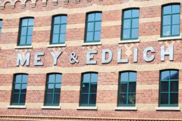 Aus dem Fabrikgebäude von Mey & Edlich ist ein Wohngebäude geworden.