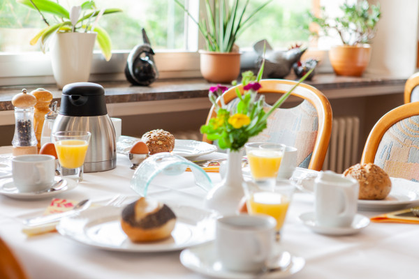 Frühstücksbuffet 
EifelAdventures