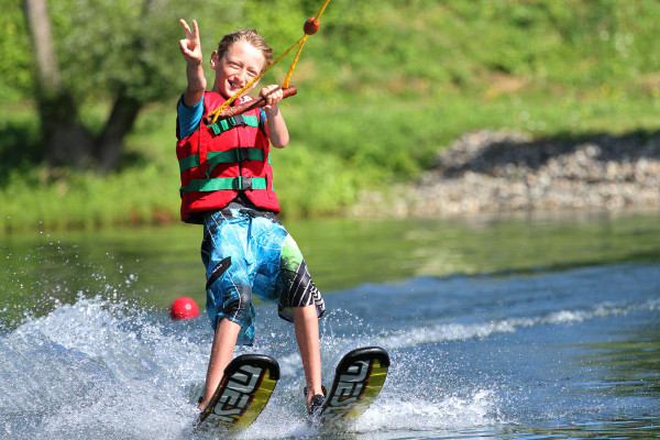 Kinderwasserskifahren