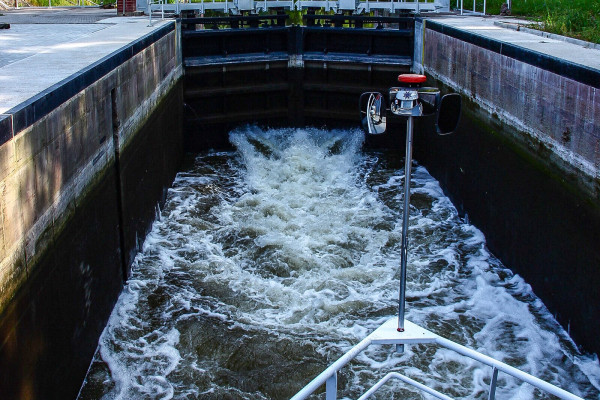 Schleuse Trotha