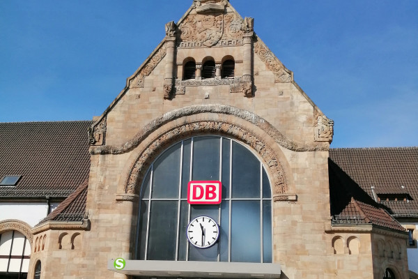 Haupteingang Bahnhof Worms