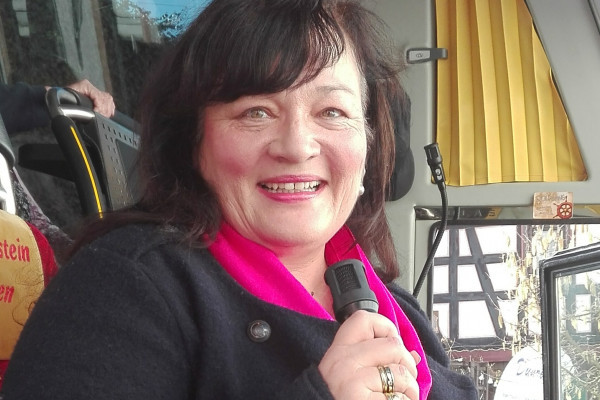 Ihre Reisebegleitung Heike Schreiber-Wolsiffer