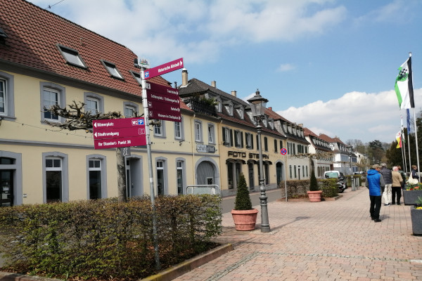 Die barocken Kavaliershäuser in der Neuen Allee