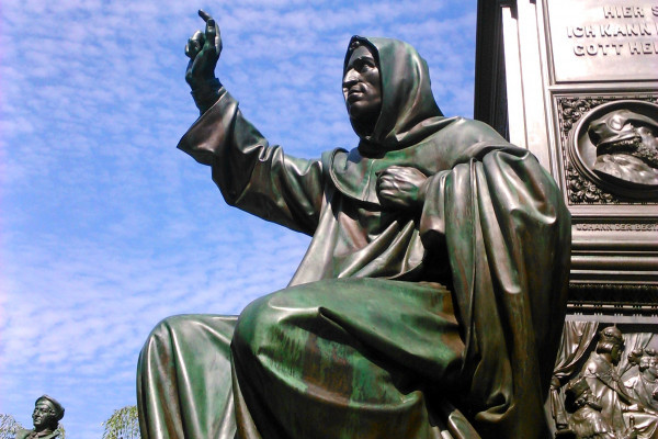Lutherdenkmal, Savonerola