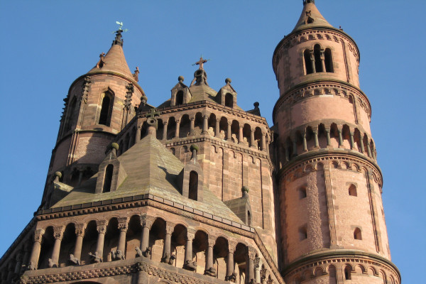Westchor mit Zwerchgalerie