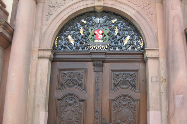 Das Portal der Dreifaltigkeitskirche