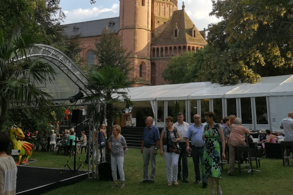 Ambiente des Heylshofs während der Festspielzeit