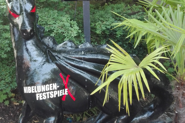 Festspieldrache