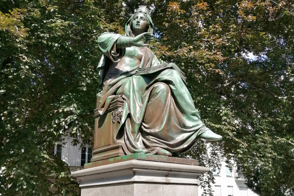 Allegorie auf dem Lutherdenkmal