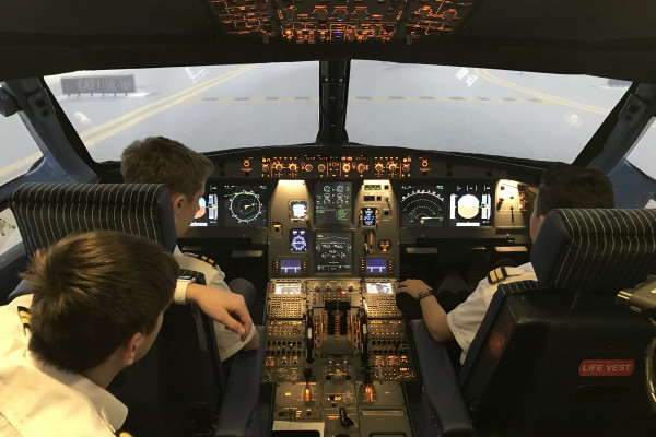 Flying Kids Training im A321-233