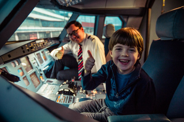 Das Flugsimulator Erlebnis für jeden - unabhängig von Alter und Kenntnissen