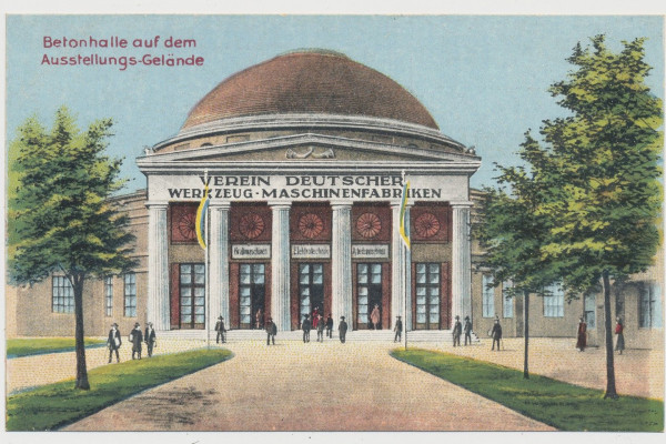 Der älteste Messebau auf dem Gelände.