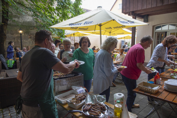 Am Grillbuffet