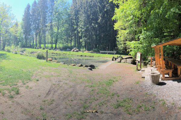 Talsperre Ringenhain - hier machen wir unser Mittagspicknick.