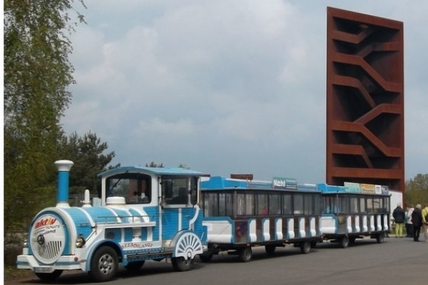 Seeschlange vorm Rostigen Nagel