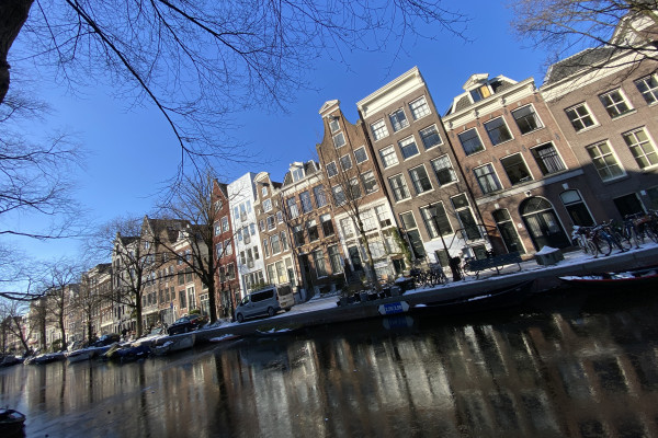 HERZBLUT AMSTERDAM-Stadtführungen mit Herz & Seele!