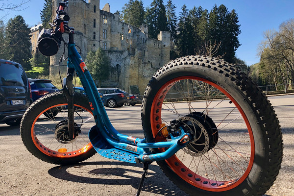 Geländetauglicher Roller