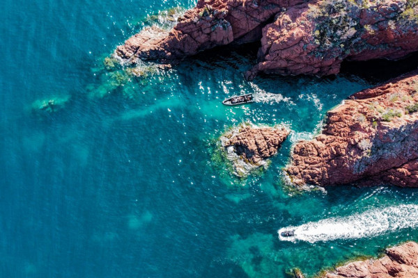 Gutschein für eine anderthalbstündige Bootstour auf der Côte d'Azur (gültig 1 Jahr ab Kauf)