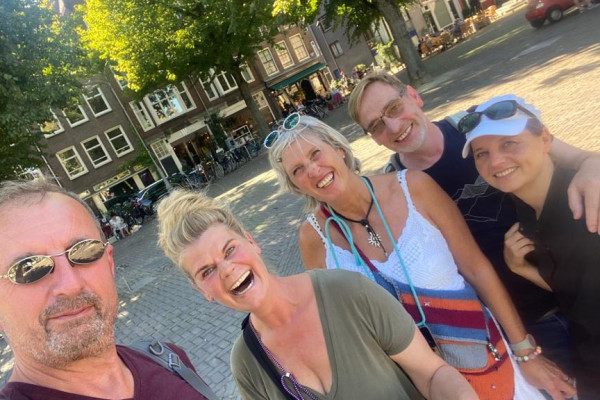 Herzblut Amsterdam Stadtführungen mit Herz und Seele!
Informativ, kurzweilig, heiter und individuell