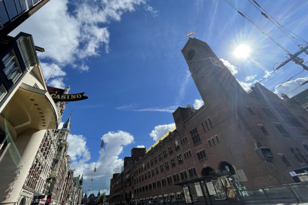 Herzblut Amsterdam Stadtführungen mit Herz und Seele!
Informativ, kurzweilig, heiter und individuell